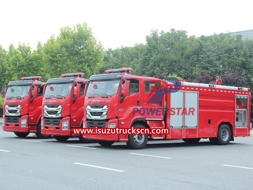 Isuzu fire engine