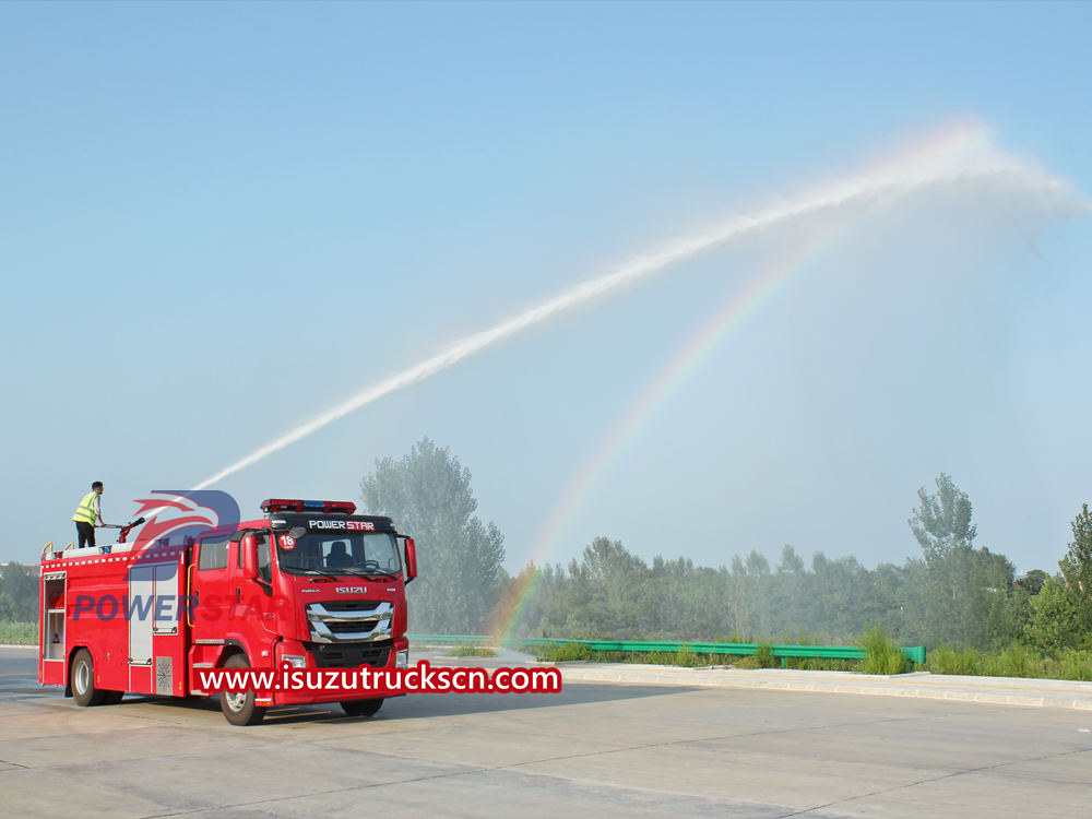 Isuzu fire tender