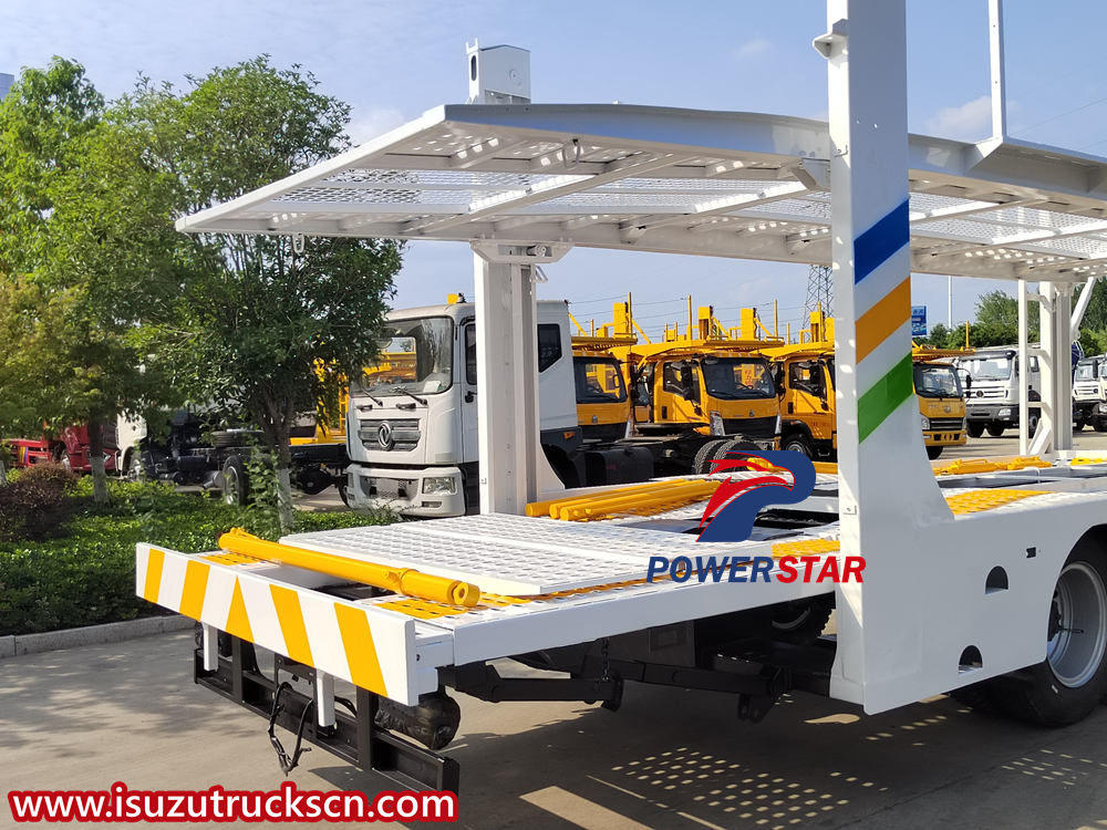 Isuzu 700P truck transporter