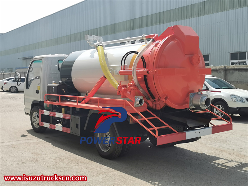 Isuzu 100P sewage vacuum pump truck for Philippines