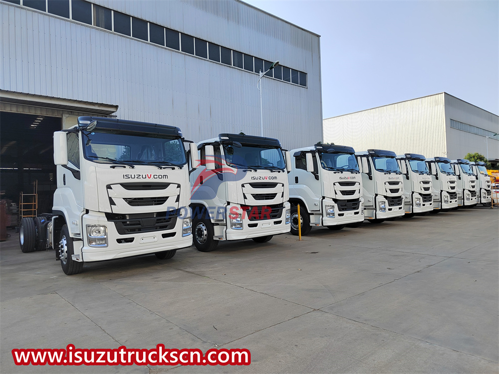 Isuzu FTR truck chassis