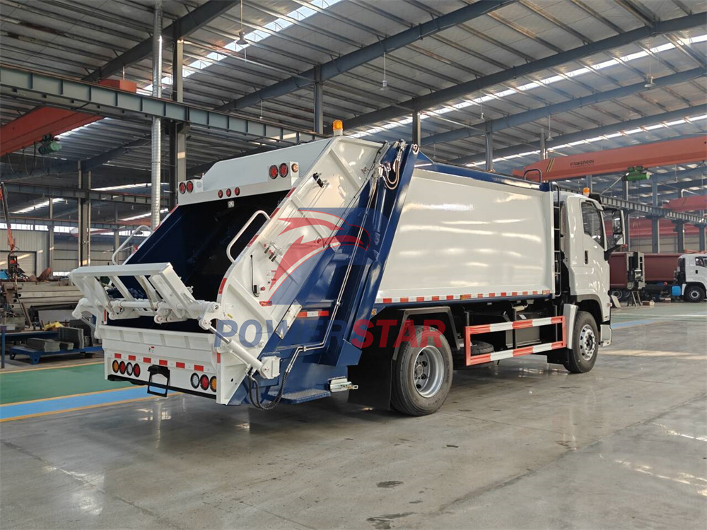 Isuzu FVR rear compactor truck