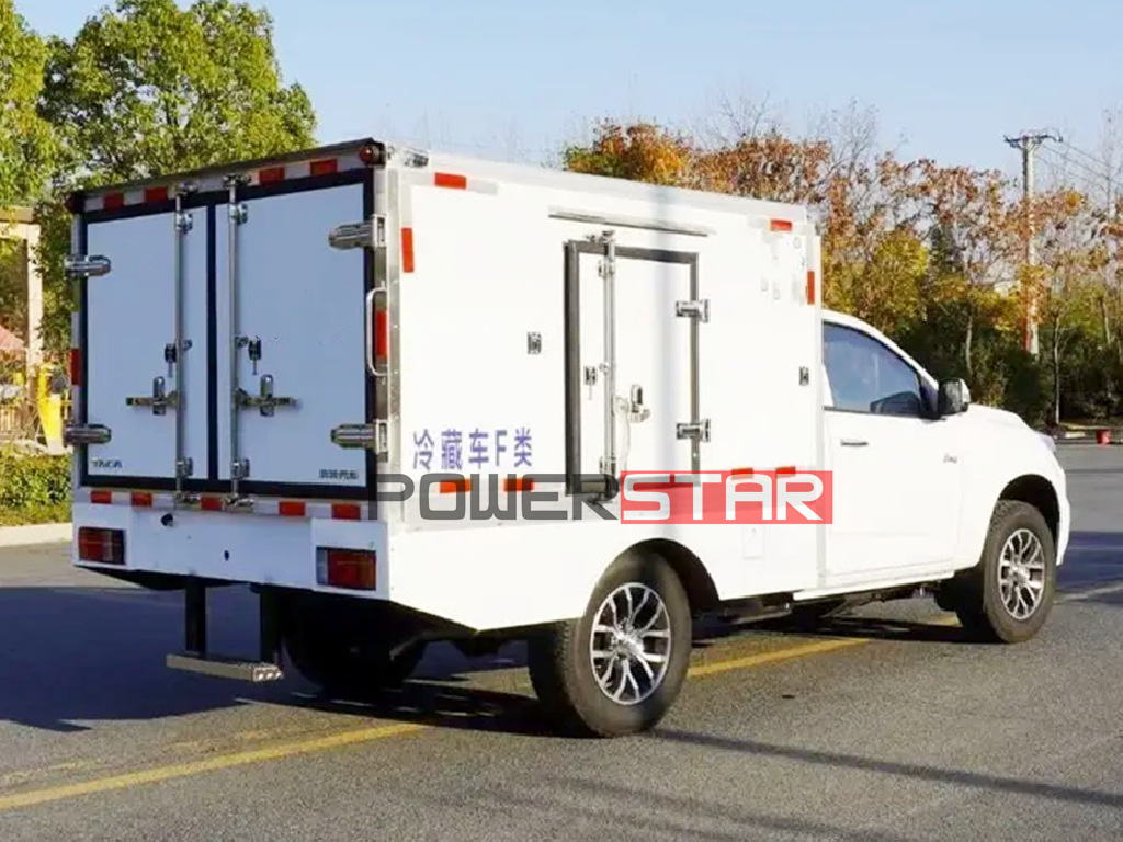 Isuzu Pickup reefer van truck