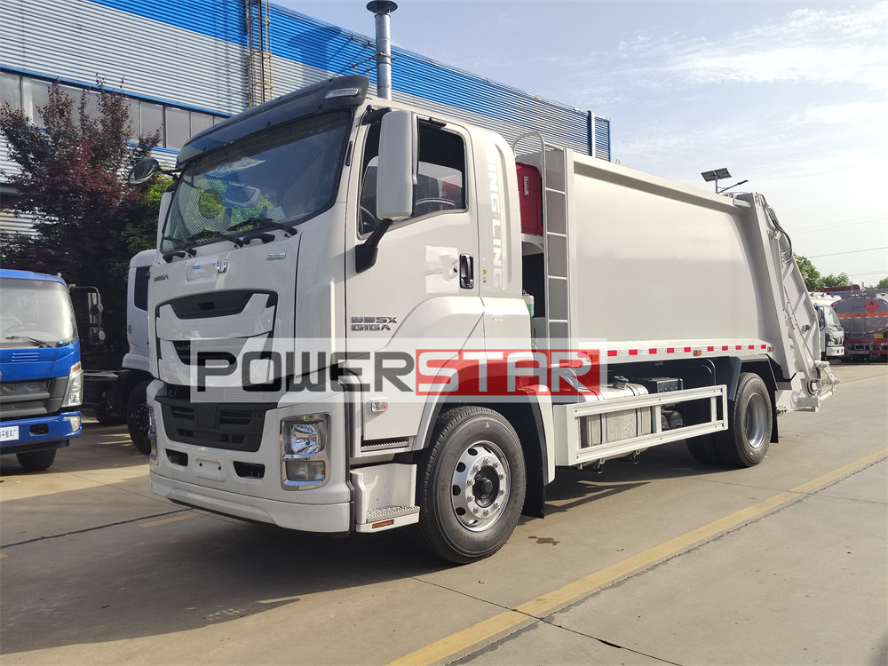 Myanmar Isuzu rear compactor truck