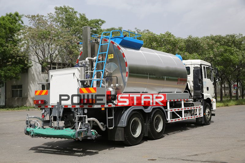 Isuzu 6x4 14000L asphalt spreader truck