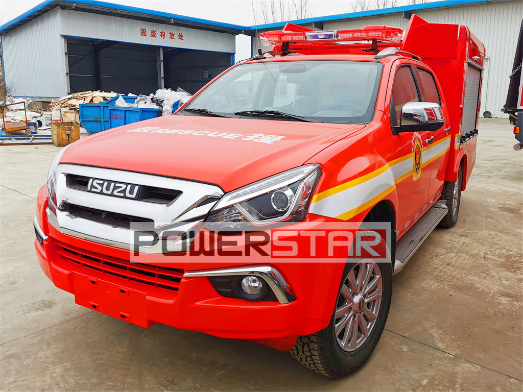 Isuzu 4x4 offroad Pickup rescue fire truck