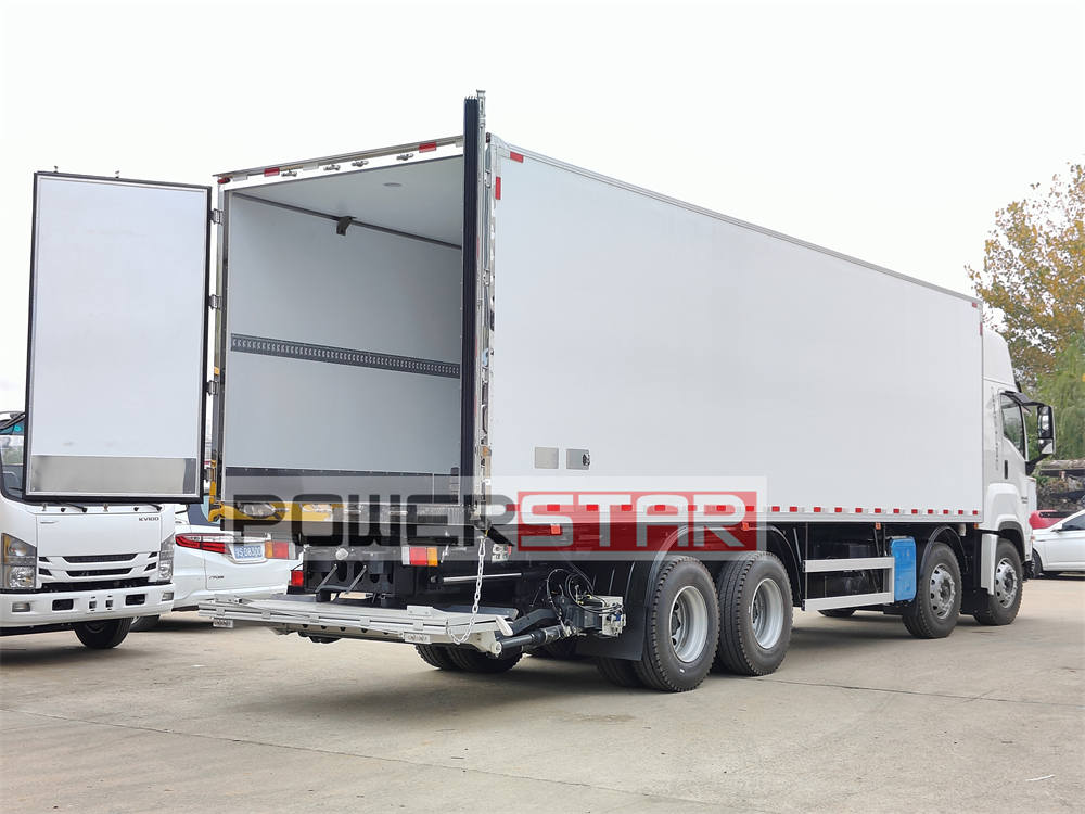 Isuzu Giga refrigerated box truck