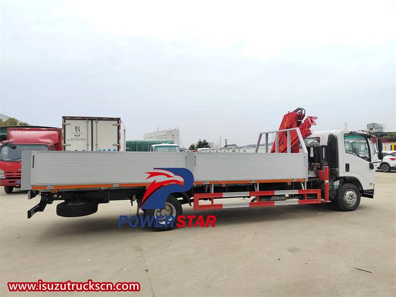 Philippines Isuzu knuckle boom crane truck with platform