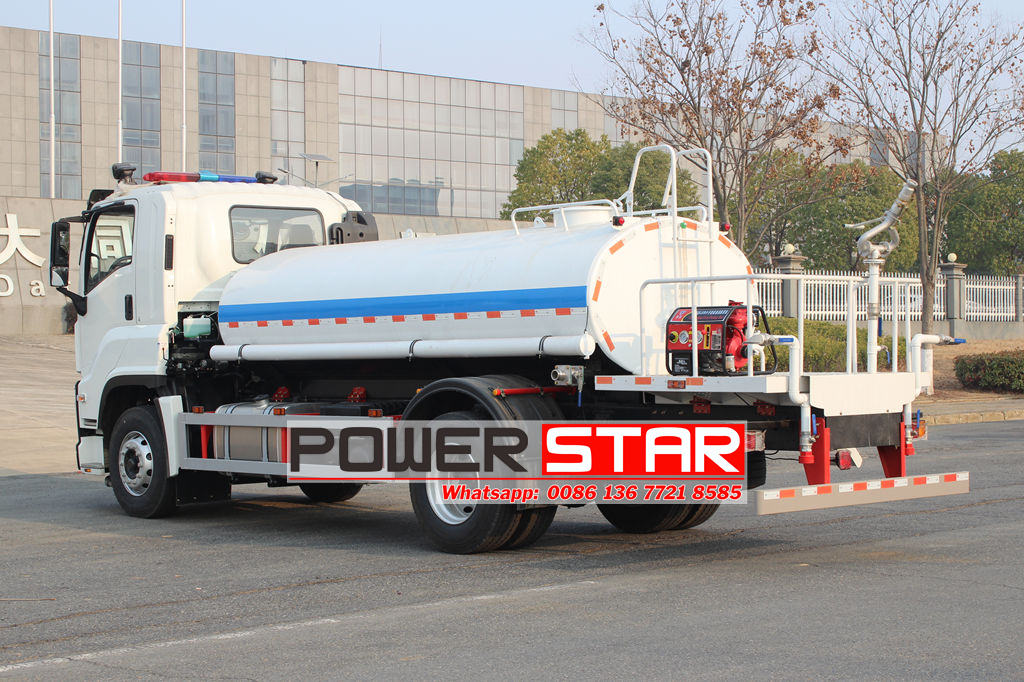 ISUZU GIGA 6 wheeler water spray truck