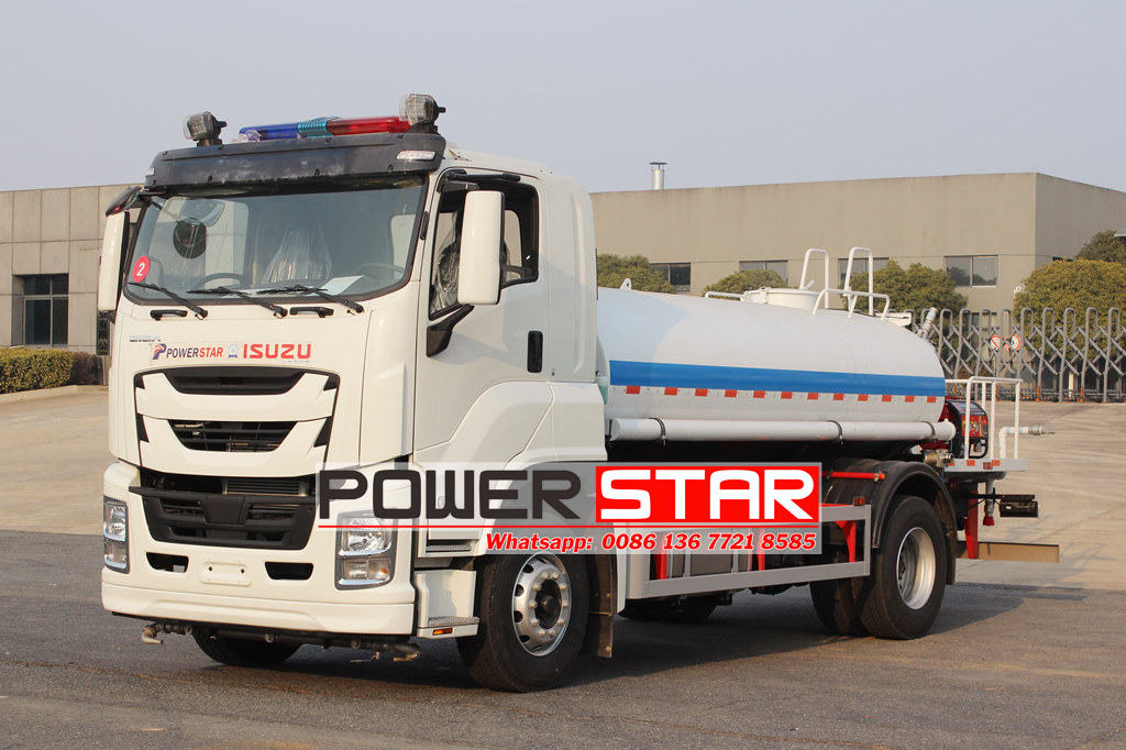 ISUZU GIGA FVR water bowser