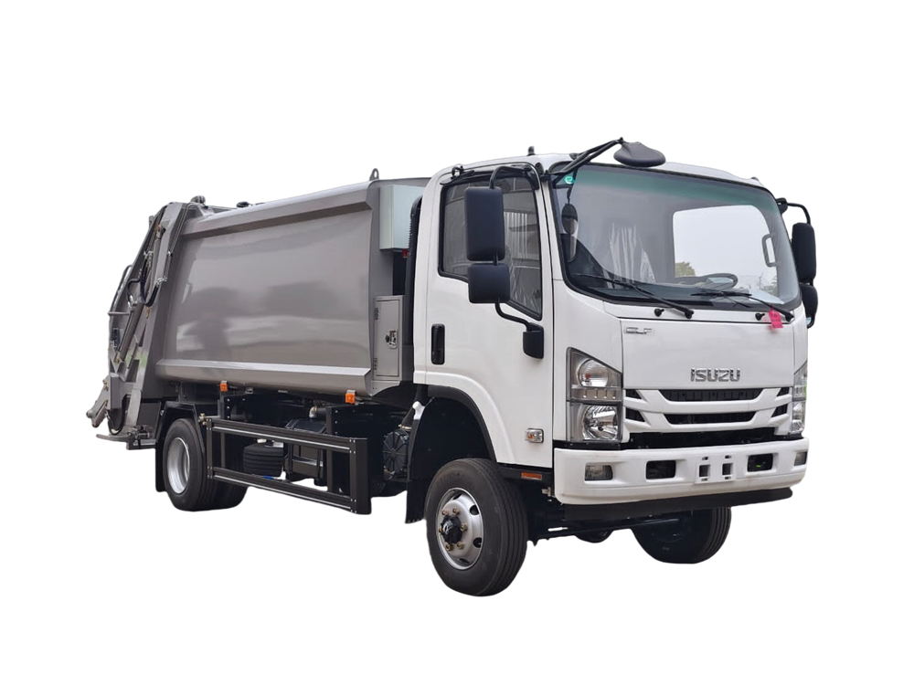 Isuzu 700P 4x4 rear loader compactor truck