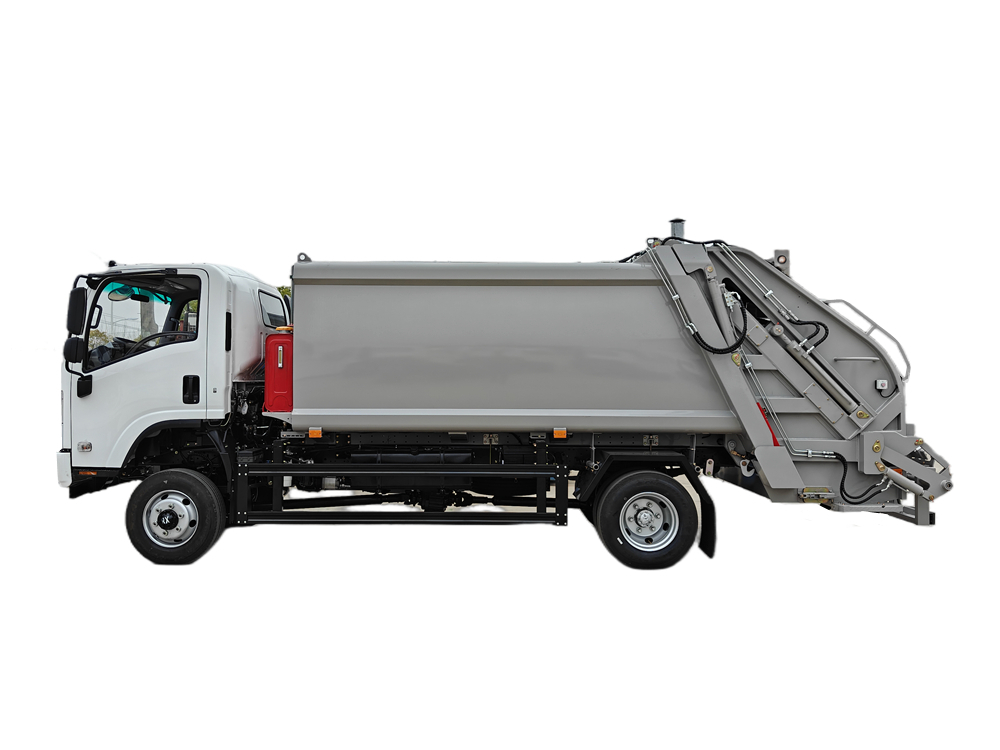 Isuzu 700P 4x4 rear lifting garbage truck