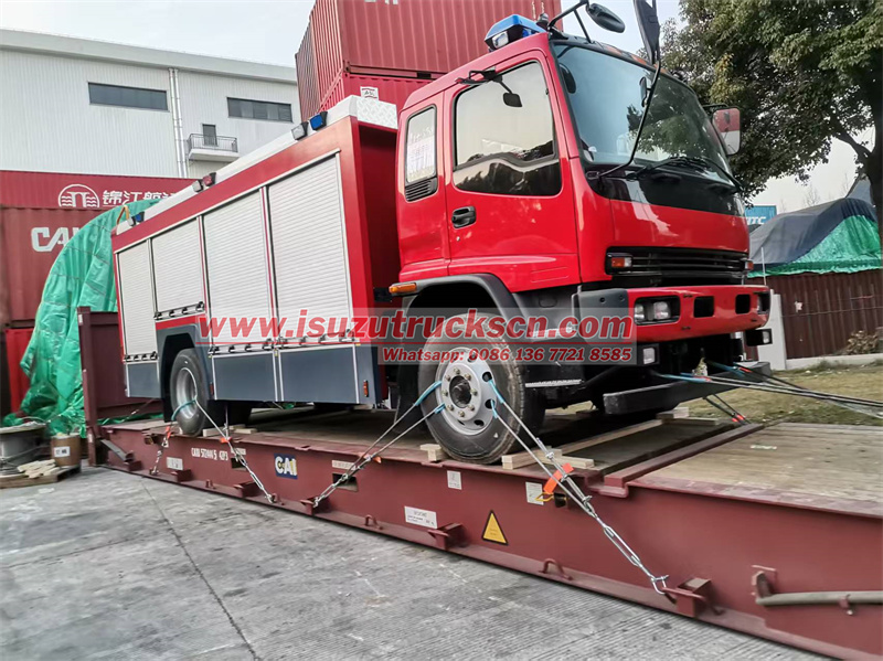 Isuzu FVR 6cbm foam water fire truck