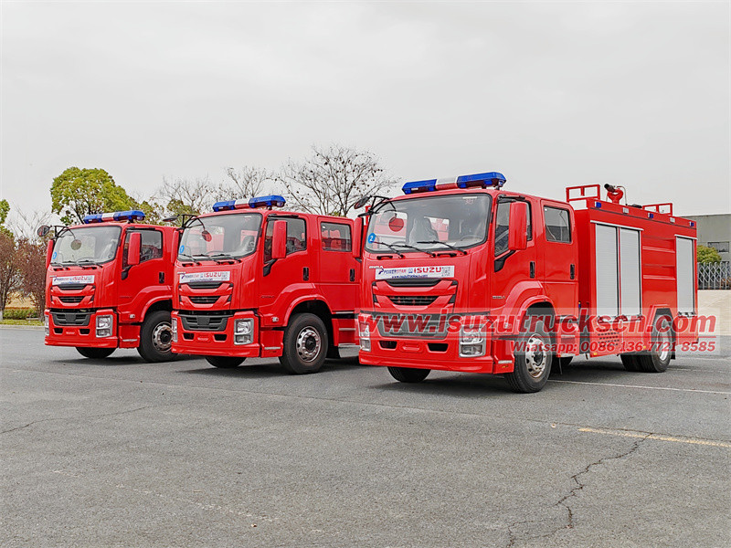 three Isuzu FTR GIGA 6cbm foam water fire trucks
