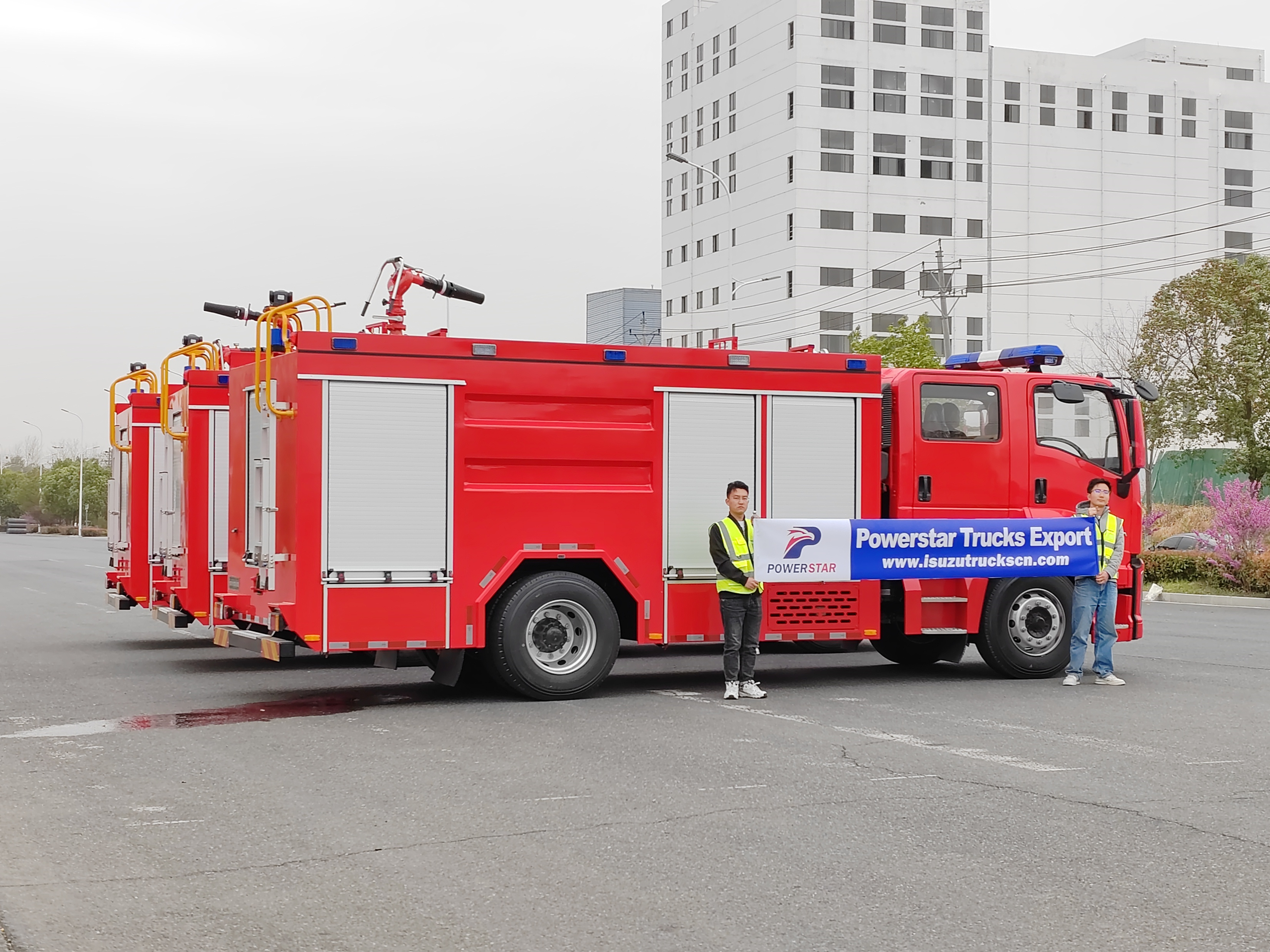 Isuzu GIGA 4X fire truck chassis foam water fire rescue vehicle