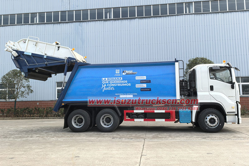 Isuzu garbage compactor truck