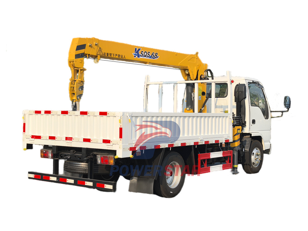Isuzu 100P 4x2 3.2tons straight crane truck