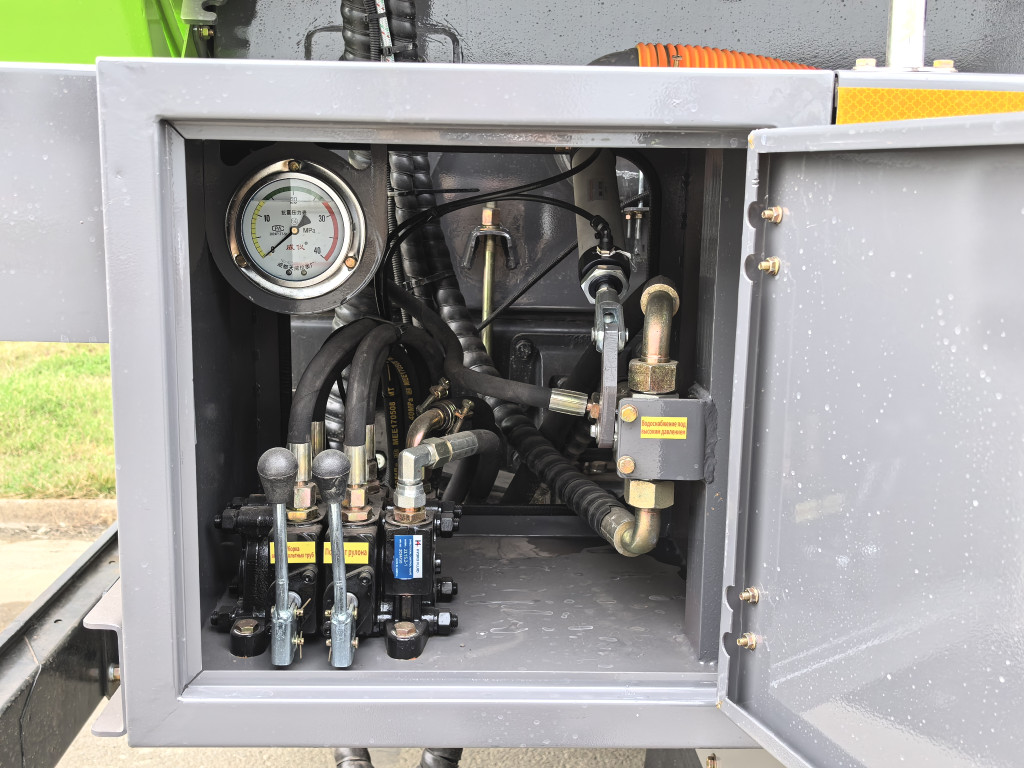 Isuzu Sewer Dredging And Cleaning Truck for sale