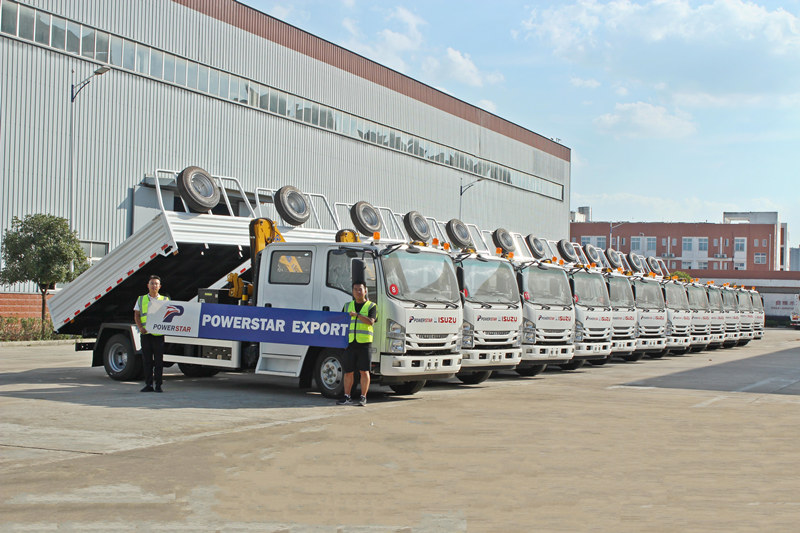 15 unit isuzu NPR folding crane trucks are exported to Ethopia, Addis Ababa