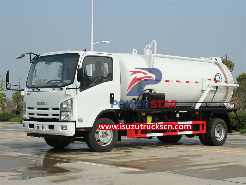 How much psi in a isuzu sewer scution truck?